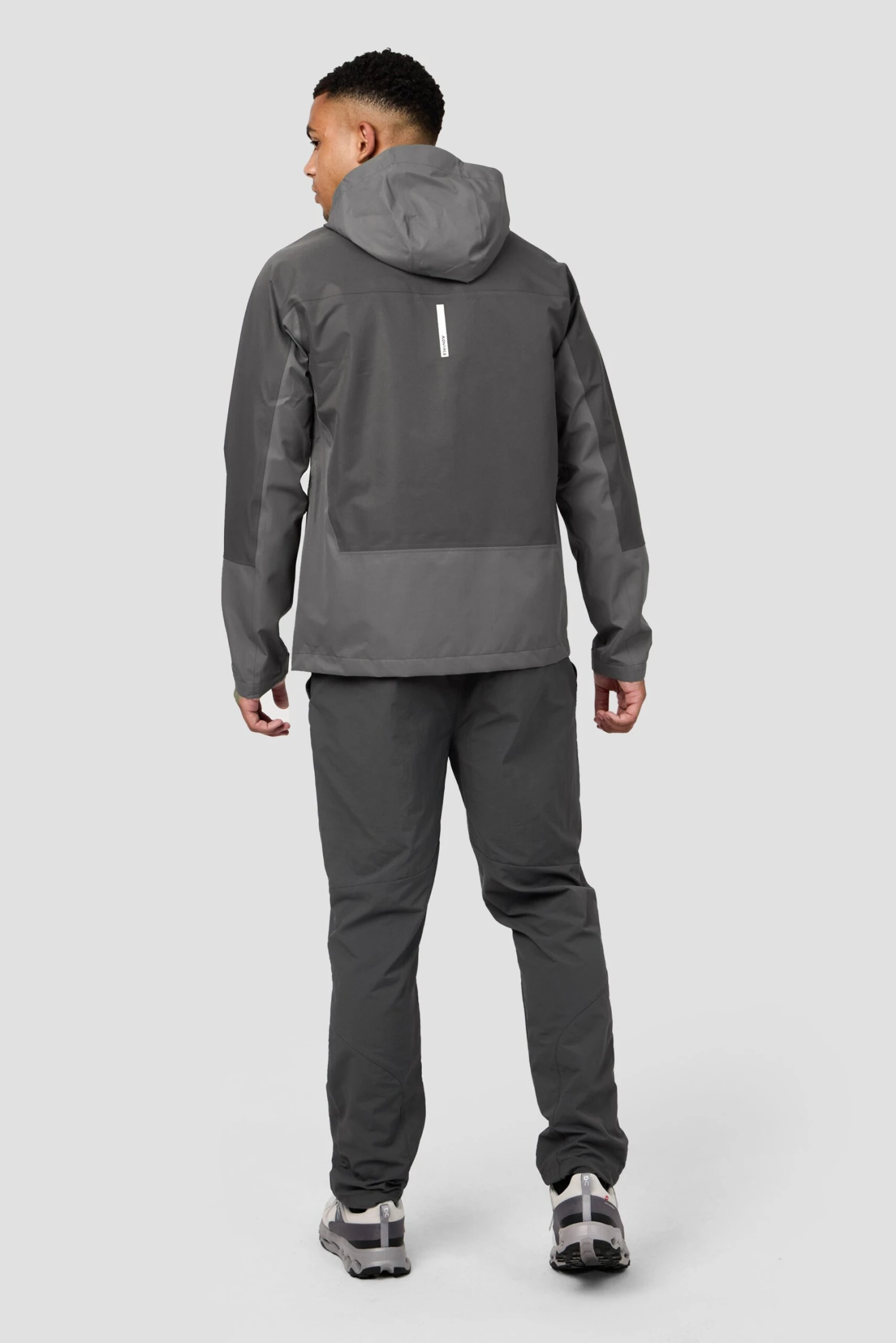 Cascade Waterproof Jacket - Asphalt/Cement Grey 6 Cascade Waterproof Jacket - Asphalt/Cement Grey - Image 4