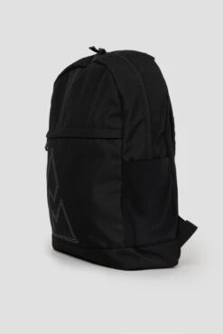 Essential Backpack - Black -Montirex A7iBnDfQFo oboTEjnVlMEximV4ehkHXiMM9oX 4aQ8