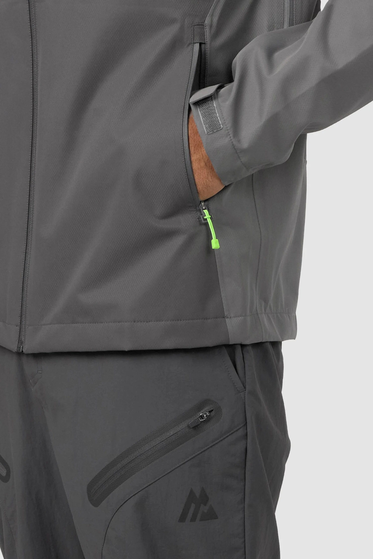 Cascade Waterproof Jacket - Asphalt/Cement Grey 8 Cascade Waterproof Jacket - Asphalt/Cement Grey - Image 6