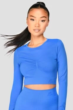 Evolve Seamless Crop - Egyptian Blue