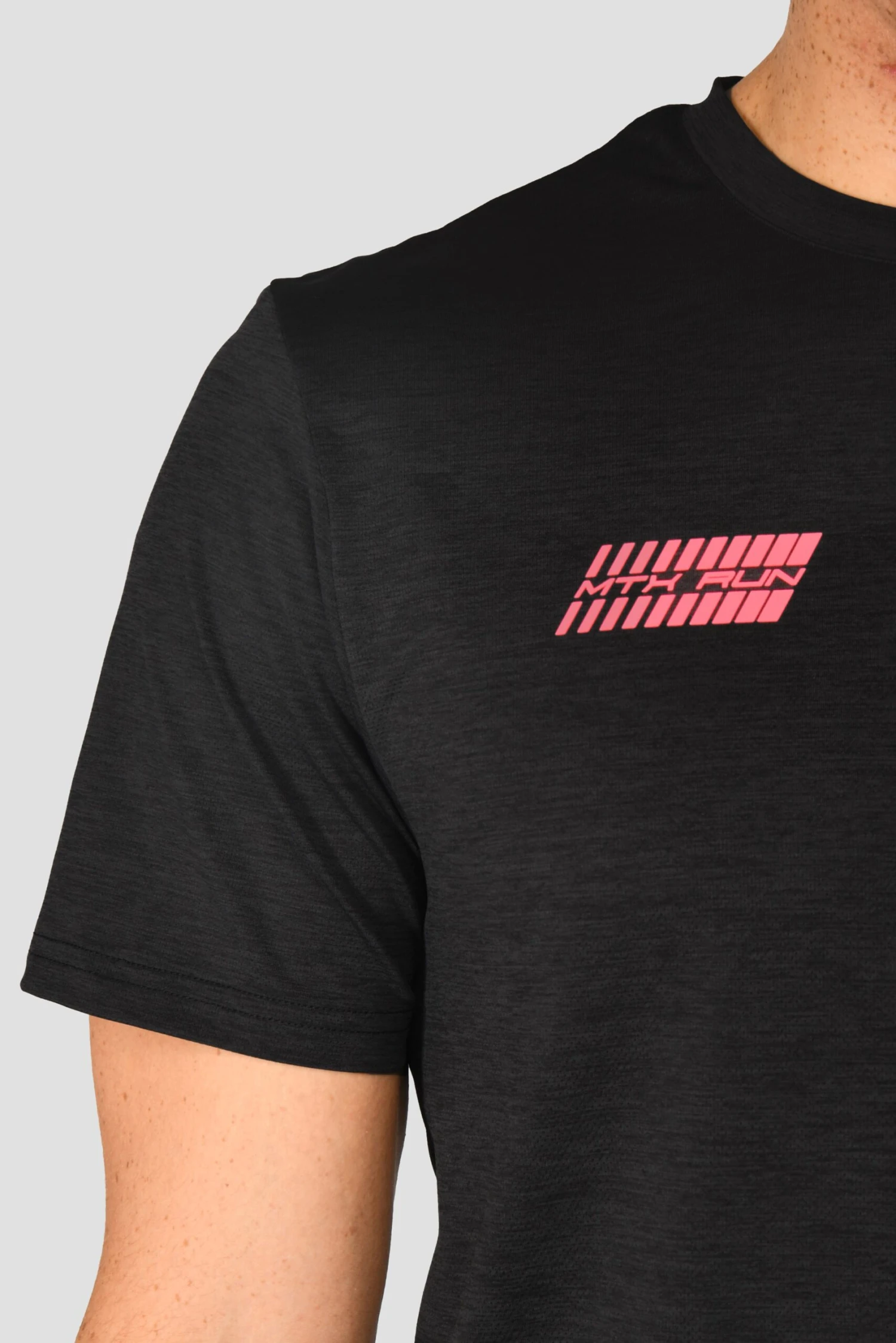 MTX Run Vital T-Shirt - Black 9 MTX Run Vital T-Shirt - Black - Image 7