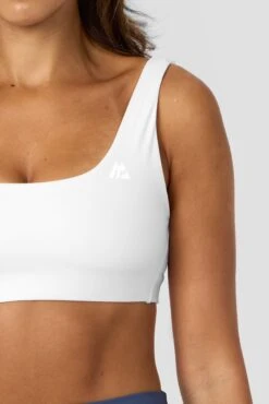 Form Sports Bra - White -Montirex N090ExBWOIfuhLA C1iiDcq4f7fOi4029QZAVYH4rOs