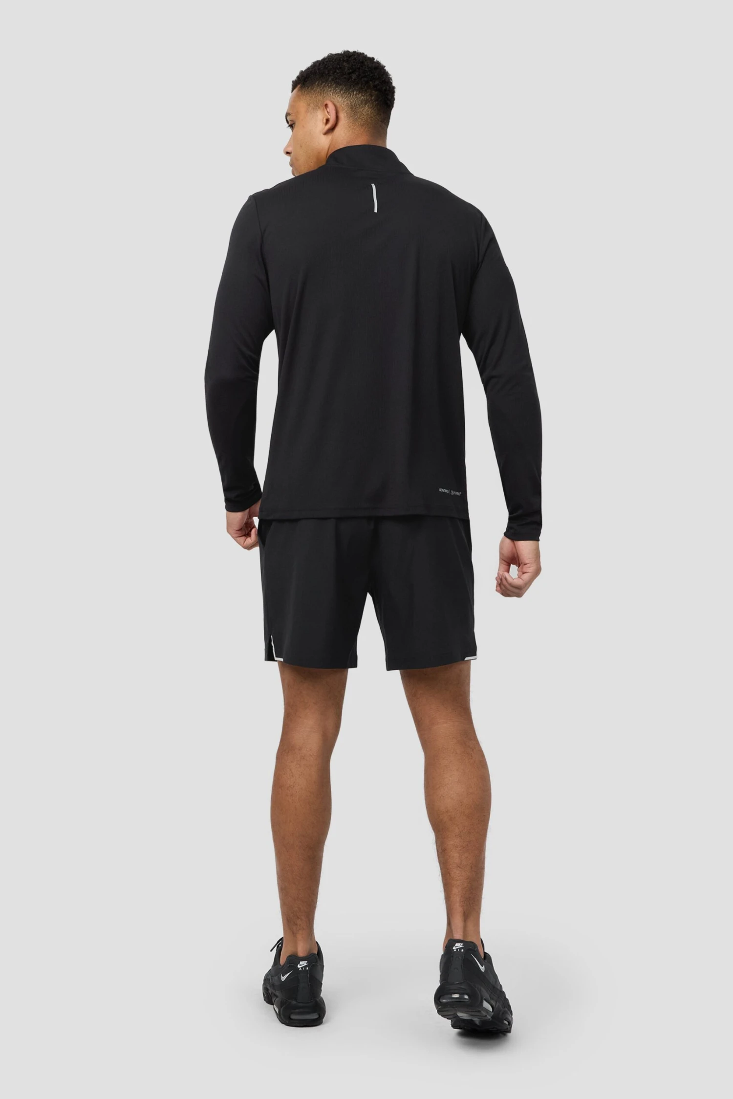 Peak Gridded Polartec® 1/4 Zip - Black 6 Peak Gridded Polartec® 1/4 Zip - Black - Image 4