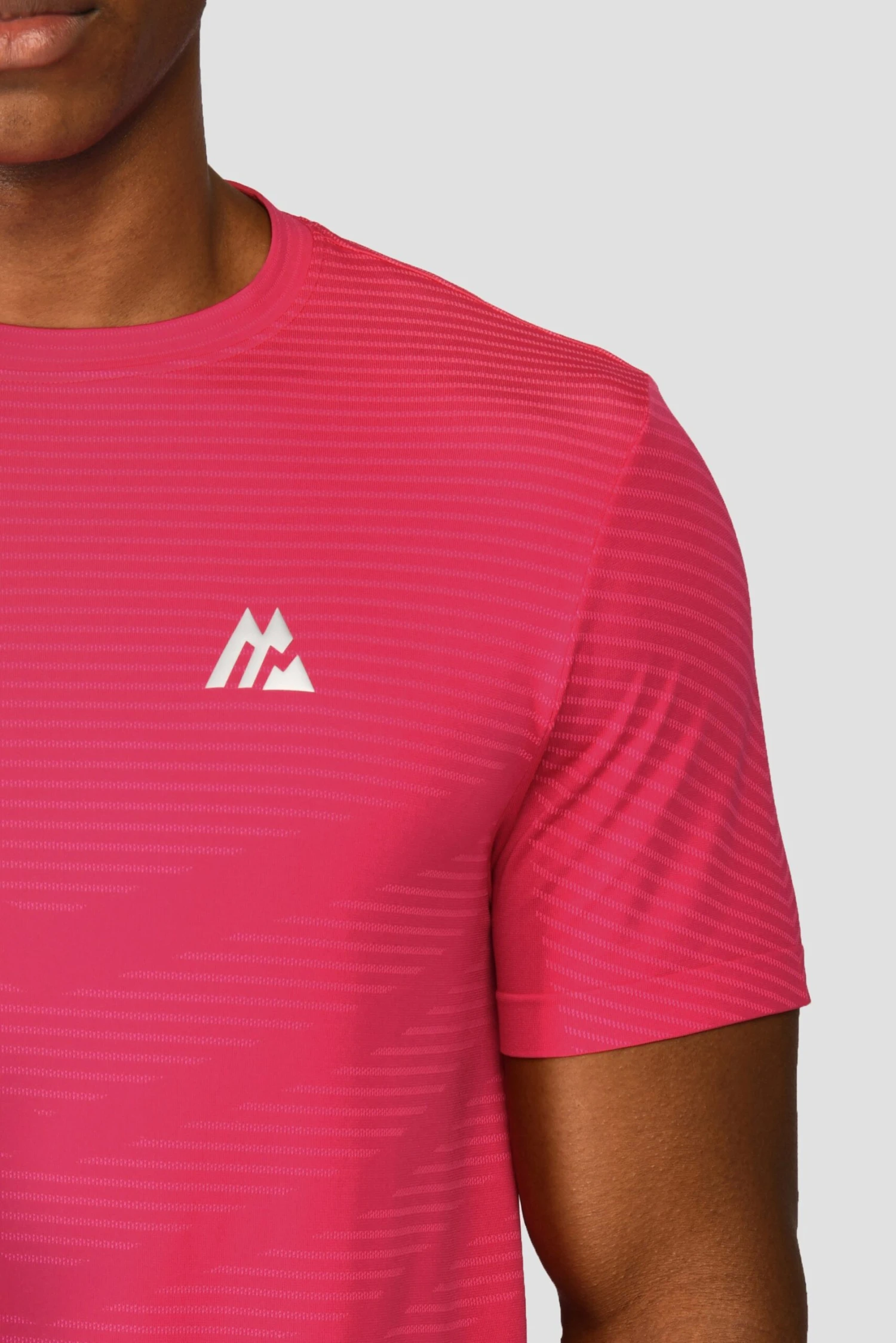 Speed Seamless T-Shirt - Hibiscus/Neon Pink 7 Speed Seamless T-Shirt - Hibiscus/Neon Pink - Image 5