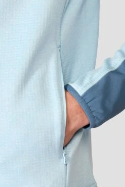 Summit Poly 1/4 Zip - Moonstone Marl/Steel Blue -Montirex SUMMIT POLY 1 4 ZIP MOONSTONE MARL STEEL BLUE close sleeve detail