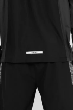 Trail Windbreaker - Black/Grey/White -Montirex TRAIL 3.0 WINDBREAKER BLACK BEAUTY ASPHALT MONUMENT CASTLEROCK Back Reflective Detail