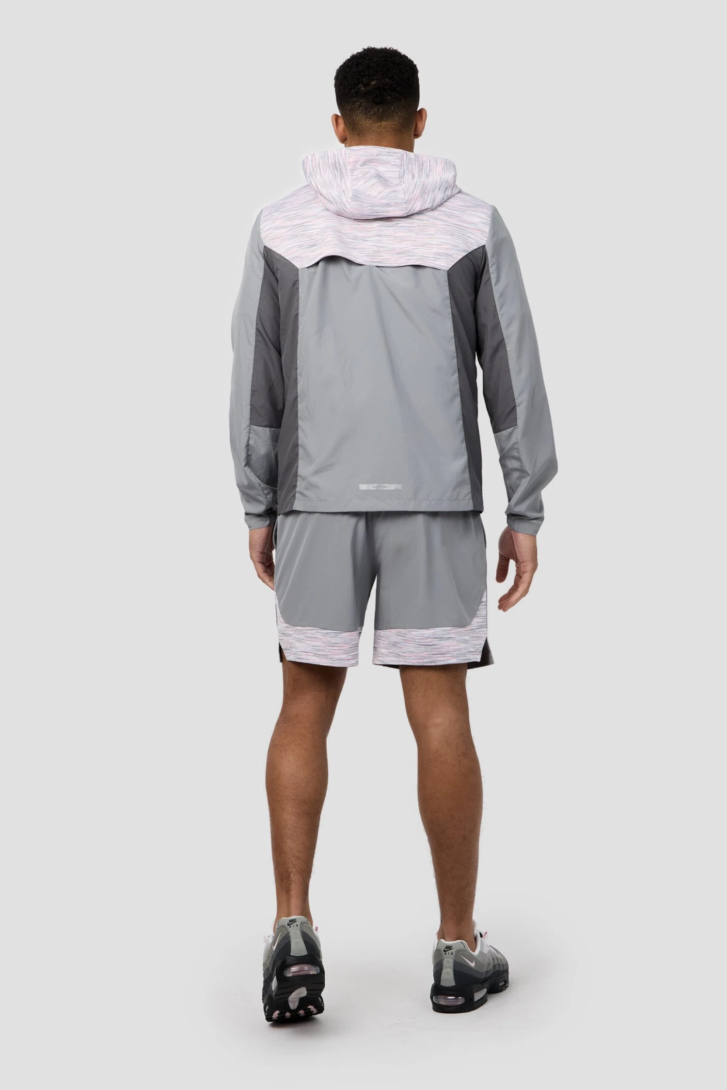 Trail Windbreaker - Grey/Pink/White 6 Trail Windbreaker - Grey/Pink/White - Image 4