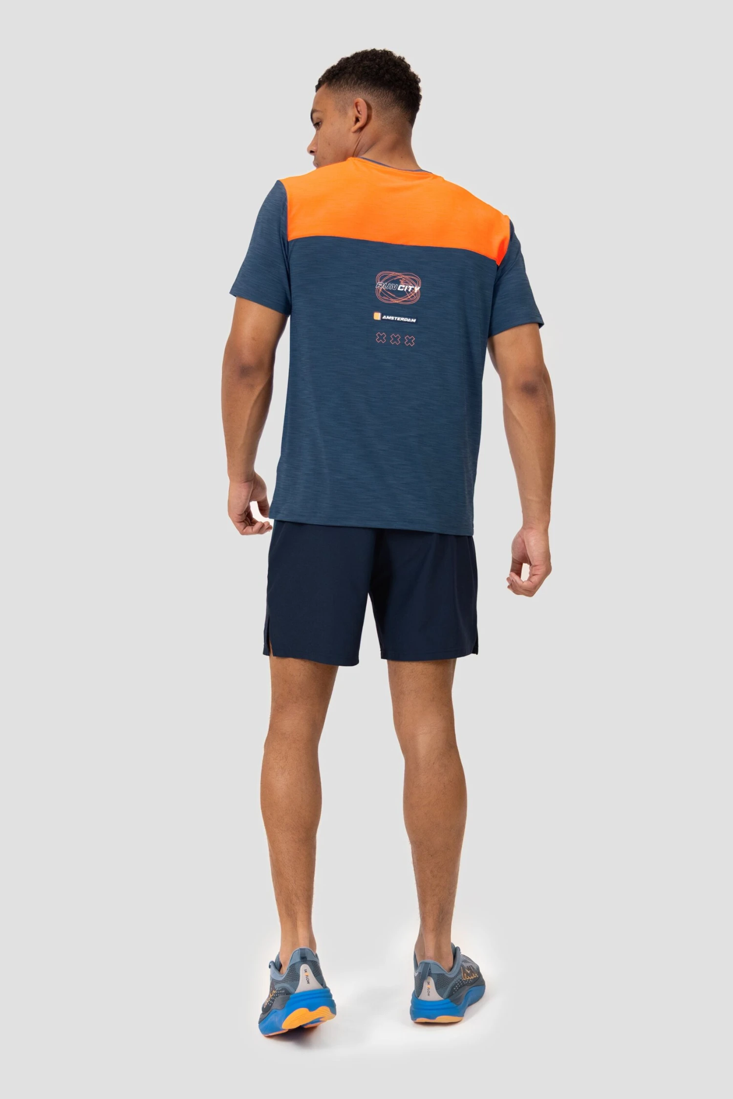 MTX Run City Amsterdam T-Shirt - Naval/Fiery Orange 6 MTX Run City Amsterdam T-Shirt - Naval/Fiery Orange - Image 4