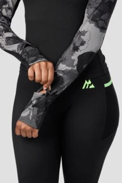 Fusion Print 1/4 Zip - Black/Winter Sky -Montirex zo9EaAdIaNRRWcji2hukXAtwEjUiyRHcP5iPhE8FbFw