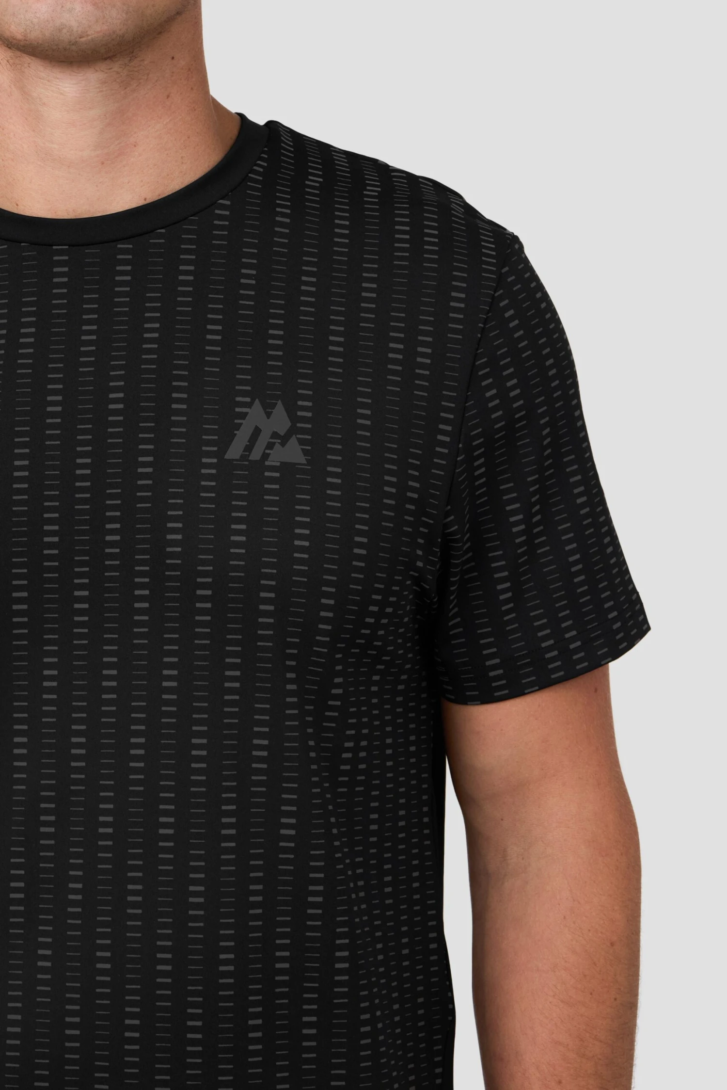 MTX Run Tempo T-Shirt - Black 7 MTX Run Tempo T-Shirt - Black - Image 5